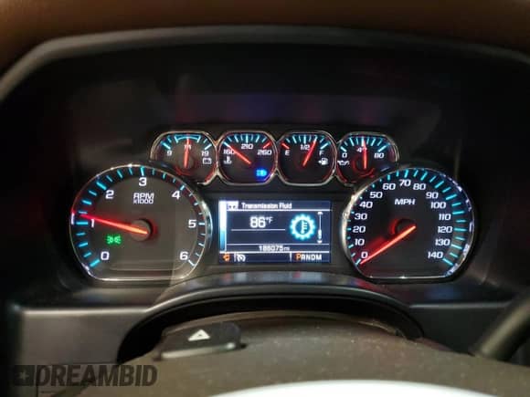 2014 Chevrolet Silverado 1500 High Country с VIN 3GCUKTEJ6EG480448, выставлен на аукционе Copart как лот 68707985 с пробегом 186 075 миль миль и Списание • Salvage title. История ставок и продаж доступна на DreamBid. Изображение 9.