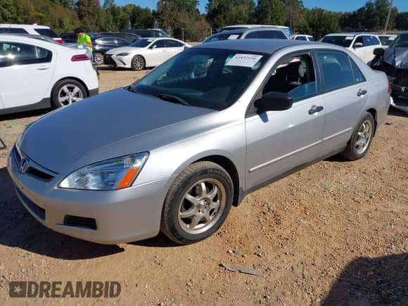 2007 Honda Accord VP с VIN 1HGCM56157A215720, выставлен на аукционе IAAI как лот 43432196 с пробегом 169 504 миль миль и . История ставок и продаж доступна на DreamBid. Изображение 2.