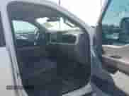 2024 Ford F-250 XL z VIN 1FT7W2BA7REF12224, wystawiony jako IAAI lot #42663192 z przebiegiem 17 848 mil mil oraz . Historia ofert i sprzedaży dostępna na DreamBid. Obrazek 5.