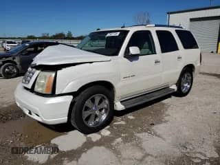 2005 Cadillac Escalade with VIN 1GYEC63N95R241219, listed as a Copart auction lot 72637724 with 105,268 mi miles and Salvage title. Bid and sale history available at DreamBid. Image 1.