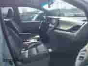 2017 Toyota Sienna XLE with VIN 5TDDZ3DC3HS171251, listed as a IAAI auction lot 41637035 with 124,127 mi miles and . Bid and sale history available at DreamBid. Image 5.