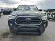 2018 Toyota Tacoma SR5 с VIN 5TFBZ5DN4JX003834, выставлен на аукционе Copart как лот 69634275 с пробегом 297 503 миль миль и На запчасти • Non repairable. История ставок и продаж доступна на DreamBid. Изображение 5.