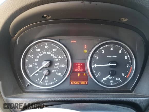 2007 BMW 3 Series 335i z VIN WBAWL73597PX48892, wystawiony jako Copart lot #85400065 z przebiegiem 132 730 mil mil oraz Szkoda całkowita • Salvage title. Historia ofert i sprzedaży dostępna na DreamBid. Obrazek 9.