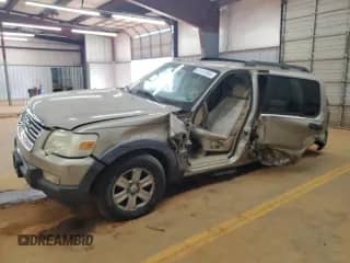 2006 Ford Explorer XLT z VIN 1FMEU73E86UB54642, wystawiony jako Copart lot #81141955 z przebiegiem Nie podano mil oraz Szkoda całkowita • Salvage title. Historia ofert i sprzedaży dostępna na DreamBid. Obrazek 1.