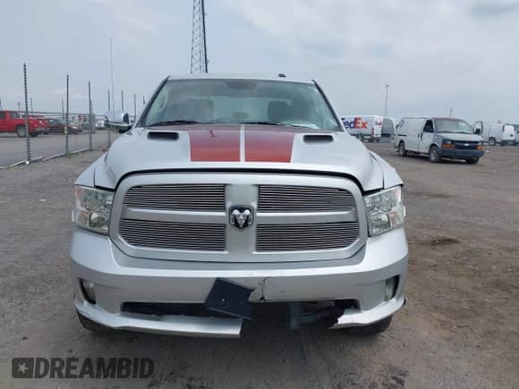 2014 Ram 1500 Express z VIN 3C6RR6KT9EG219721, wystawiony jako IAAI lot #42385648 z przebiegiem 168 233 mil mil oraz . Historia ofert i sprzedaży dostępna na DreamBid. Obrazek 12.