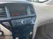 2014 Nissan Pathfinder S with VIN 5N1AR2MN4EC638359, listed as a Copart auction lot 81309195 with 152,675 mi miles and Clean title. Bid and sale history available at DreamBid. Image 12.