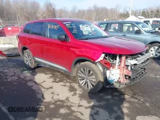 2020 Mitsubishi Outlander ES с VIN JA4AZ3A38LZ017160, выставлен на аукционе IAAI как лот 41638787 с пробегом 43 770 миль миль и . История ставок и продаж доступна на DreamBid. Изображение 1.