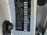 2015 Toyota Prius Two z VIN JTDKN3DU7F1978345, wystawiony jako Copart lot #86477165 z przebiegiem 206 764 mil mil oraz Szkoda całkowita • Salvage title. Historia ofert i sprzedaży dostępna na DreamBid. Obrazek 12.