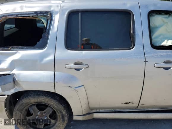 2010 Chevrolet HHR 1LT с VIN 3GNBABDB2AS642329, выставлен на аукционе Copart как лот 67082754 с пробегом Не указан миль и Списание • Salvage title. История ставок и продаж доступна на DreamBid. Изображение 10.