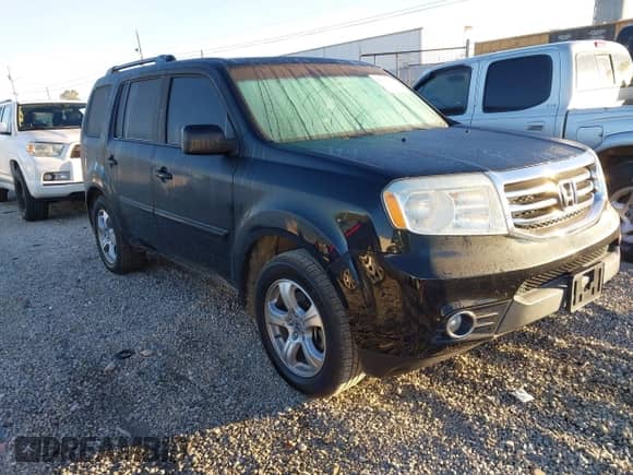 2015 Honda Pilot EX-L with VIN 5FNYF4H56FB052123, listed as a IAAI auction lot 43427901 with 197,741 mi miles and . Bid and sale history available at DreamBid. Image 1.