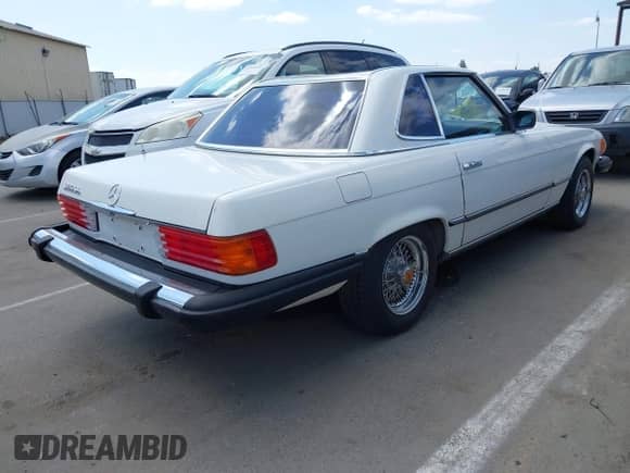 1982 Mercedes-Benz 380 SL with VIN WDBBA45A1CB015578, listed as a IAAI auction lot 42062020 with 42,746 mi miles and . Bid and sale history available at DreamBid. Image 4.