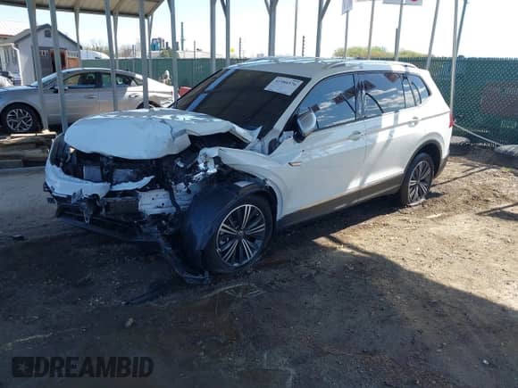 2024 Volkswagen Tiguan Wolfsburg Edition с VIN 3VV5B7AXXRM231925, выставлен на аукционе IAAI как лот 41986576 с пробегом 398 миль миль и . История ставок и продаж доступна на DreamBid. Изображение 19.