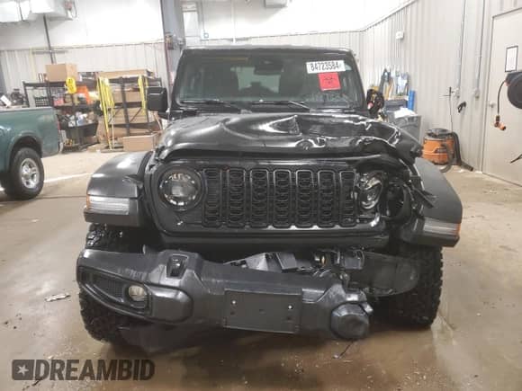 2024 Jeep Wrangler Willys с VIN 1C4PJXDN7RW107633, выставлен на аукционе Copart как лот 84723584 с пробегом 8 470 миль миль и Списание • Salvage title. История ставок и продаж доступна на DreamBid. Изображение 5.