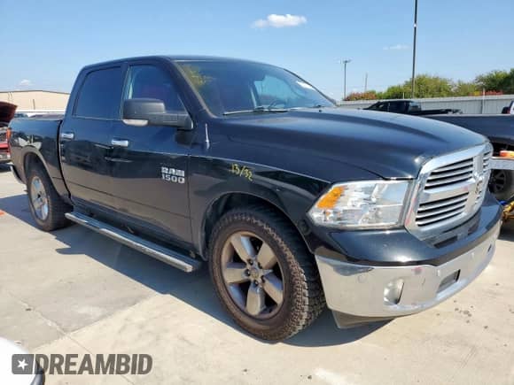 2018 Ram 1500 Big Horn z VIN 1C6RR6LG0JS234676, wystawiony jako Copart lot #80403285 z przebiegiem 87 808 mil mil oraz Szkoda całkowita • Salvage title. Historia ofert i sprzedaży dostępna na DreamBid. Obrazek 4.