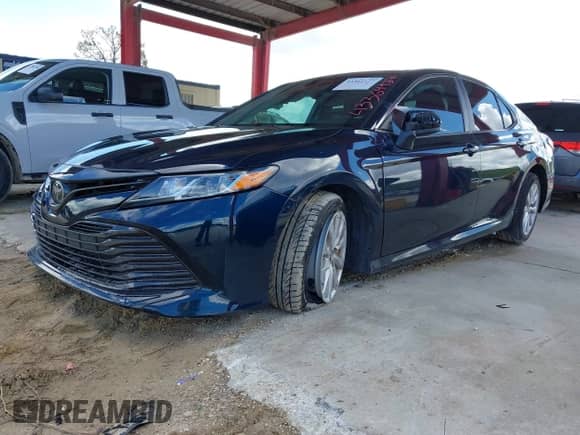 2019 Toyota Camry SE z VIN 4T1B11HKXKU683964, wystawiony jako IAAI lot #43364127 z przebiegiem 76 775 mil mil oraz . Historia ofert i sprzedaży dostępna na DreamBid. Obrazek 2.