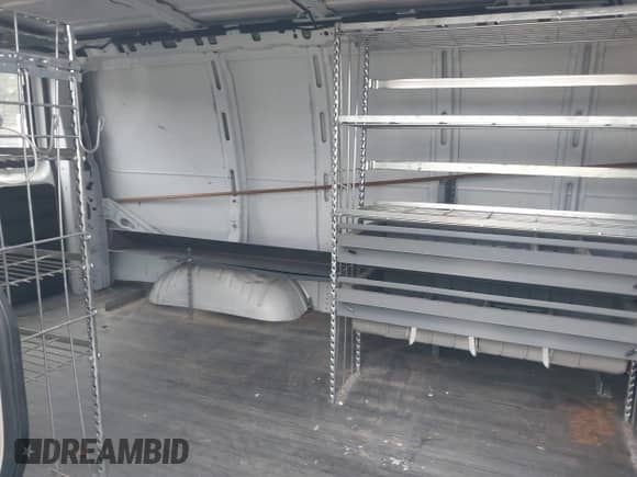 2007 Chevrolet Express Cargo z VIN 1GCFG15X571159232, wystawiony jako IAAI lot #43417056 z przebiegiem 122 415 mil mil oraz . Historia ofert i sprzedaży dostępna na DreamBid. Obrazek 8.