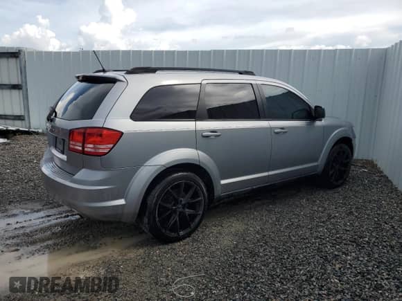 2016 Dodge Journey SE with VIN 3C4PDCAB3GT212053, listed as a Copart auction lot 66263335 with 119,036 mi miles and Clean title. Bid and sale history available at DreamBid. Image 3.