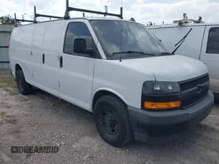 2019 Chevrolet Express Cargo с VIN 1GCWGBFGXK1369600, выставлен на аукционе IAAI как лот 43337240 с пробегом 169 566 миль миль и . История ставок и продаж доступна на DreamBid. Изображение 1.