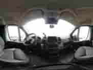 2023 Ram ProMaster Cargo с VIN 3C6LRVDGXPE593947, выставлен на аукционе IAAI как лот 43566441 с пробегом 37 707 миль миль и . История ставок и продаж доступна на DreamBid. Изображение 18.