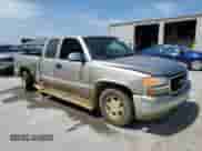2001 GMC Sierra 1500 SLE z VIN 2GTEC19T111142086, wystawiony jako Copart lot #63218325 z przebiegiem 155 363 mil mil oraz Szkoda całkowita • Salvage title. Historia ofert i sprzedaży dostępna na DreamBid. Obrazek 4.