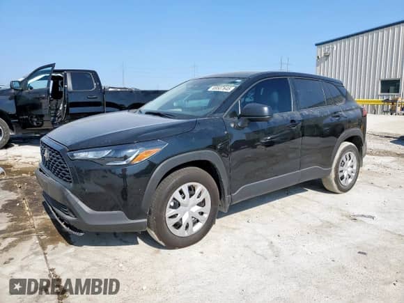 2025 Toyota Corolla Cross L с VIN 7MUAAAAG0SV121989, выставлен на аукционе Copart как лот 69507645 с пробегом 3 316 миль миль и Списание • Salvage title. История ставок и продаж доступна на DreamBid. Изображение 1.