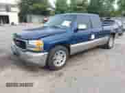 2000 GMC Sierra 1500 SLE z VIN 1GTEC19T1YZ314540, wystawiony jako IAAI lot #43331161 z przebiegiem 298 406 mil mil oraz . Historia ofert i sprzedaży dostępna na DreamBid. Obrazek 17.