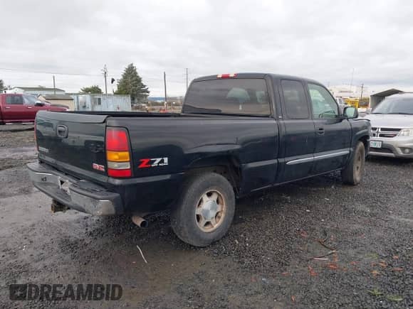 2004 GMC Sierra 1500 SLT с VIN 1GTEK19T74E400259, выставлен на аукционе IAAI как лот 41091044 с пробегом 173 726 миль миль и . История ставок и продаж доступна на DreamBid. Изображение 4.