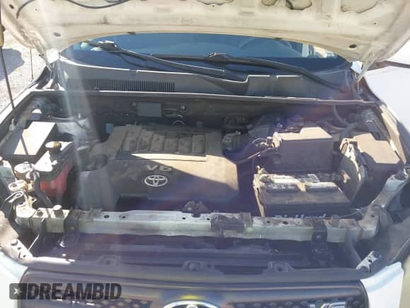 2007 Toyota RAV4 Sport with VIN JTMZK32V075011976, listed as a IAAI auction lot 43507340 with 200,089 mi miles and . Bid and sale history available at DreamBid. Image 10.