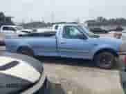 1997 Ford F-150 с VIN 1FTDF17W8VNC25194, выставлен на аукционе IAAI как лот 41794135 с пробегом 233 538 миль миль и . История ставок и продаж доступна на DreamBid. Изображение 12.