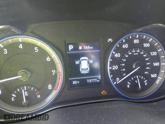 2020 Hyundai Kona SE с VIN KM8K12AA1LU451794, выставлен на аукционе IAAI как лот 43100506 с пробегом 73 777 миль миль и . История ставок и продаж доступна на DreamBid. Изображение 7.