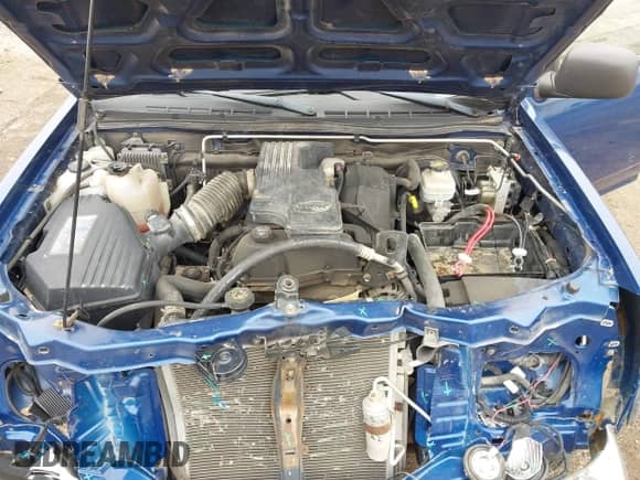 2005 Chevrolet Colorado z VIN 1GCDT138158218831, wystawiony jako IAAI lot #41962114 z przebiegiem 113 351 mil mil oraz . Historia ofert i sprzedaży dostępna na DreamBid. Obrazek 10.