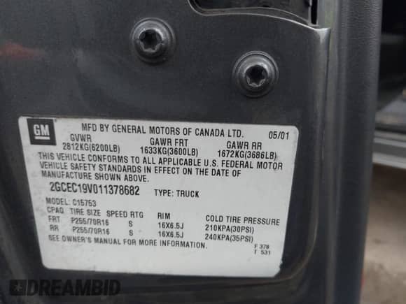 2001 Chevrolet Silverado 1500 LS с VIN 2GCEC19V011378682, выставлен на аукционе IAAI как лот 43020690 с пробегом 176 835 миль миль и . История ставок и продаж доступна на DreamBid. Изображение 9.