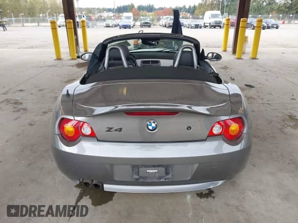 2003 BMW Z4 3.0i with VIN 4USBT53413LT20744, listed as a IAAI auction lot 43472545 with 80,465 mi miles and . Bid and sale history available at DreamBid. Image 16.
