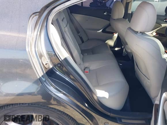 2008 Lexus IS 350 with VIN JTHBE262182013823, listed as a IAAI auction lot 42271498 with 140,335 mi miles and . Bid and sale history available at DreamBid. Image 8.