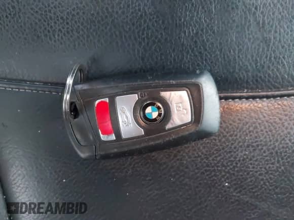 2017 BMW X3 sDrive28i with VIN 5UXWZ7C58H0T43908, listed as a IAAI auction lot 43171179 with Not provided miles and . Bid and sale history available at DreamBid. Image 11.