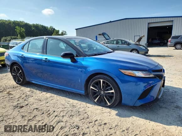2019 Toyota Camry XSE z VIN 4T1BZ1HKXKU025490, wystawiony jako Copart lot #66884525 z przebiegiem 82 408 mil mil oraz Szkoda całkowita • Salvage title. Historia ofert i sprzedaży dostępna na DreamBid. Obrazek 4.
