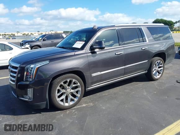 2018 Cadillac Escalade ESV Premium Luxury с VIN 1GYS4JKJ0JR318801, выставлен на аукционе IAAI как лот 43474638 с пробегом 72 615 миль миль и . История ставок и продаж доступна на DreamBid. Изображение 17.
