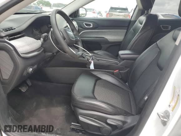 2022 Jeep Compass Altitude с VIN 3C4NJCBB9NT229693, выставлен на аукционе Copart как лот 61570485 с пробегом 61 847 миль миль и На запчасти • Non repairable. История ставок и продаж доступна на DreamBid. Изображение 7.