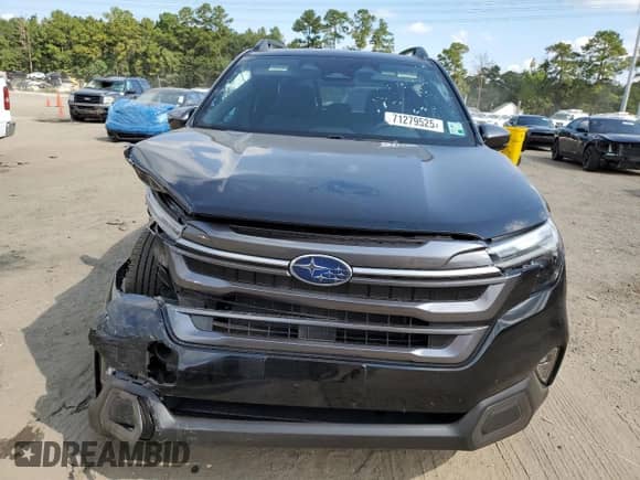 2025 Subaru Forester Limited z VIN JF2SLDNC3SH578397, wystawiony jako Copart lot #71279525 z przebiegiem 4 803 mil mil oraz Szkoda całkowita • Salvage title. Historia ofert i sprzedaży dostępna na DreamBid. Obrazek 5.