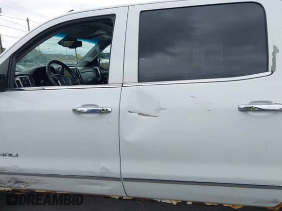 2014 GMC Sierra 1500 Denali z VIN 3GTU2WEJ8EG553336, wystawiony jako IAAI lot #43521471 z przebiegiem 177 785 mil mil oraz . Historia ofert i sprzedaży dostępna na DreamBid. Obrazek 14.