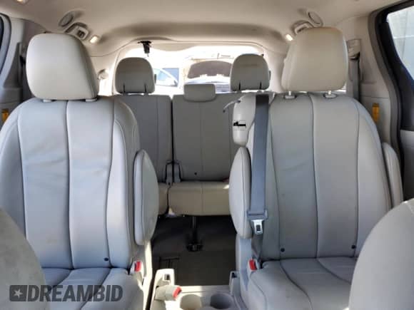 2014 Toyota Sienna XLE with VIN 5TDYK3DC6ES503572, listed as a Copart auction lot 84438375 with 224,100 mi miles and Non repairable. Bid and sale history available at DreamBid. Image 10.