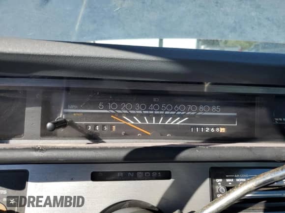 1989 Chevrolet Celebrity с VIN 1G1AW51W8K6185894, выставлен на аукционе Copart как лот 75610854 с пробегом 111 268 миль миль и Чистый • Clean title. История ставок и продаж доступна на DreamBid. Изображение 9.
