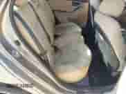 2013 Hyundai Elantra GLS z VIN 5NPDH4AE5DH443894, wystawiony jako IAAI lot #43231549 z przebiegiem 116 129 mil mil oraz . Historia ofert i sprzedaży dostępna na DreamBid. Obrazek 8.