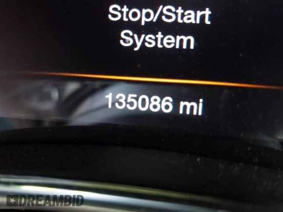 2016 Jeep Grand Cherokee Limited z VIN 1C4RJEBGXGC329874, wystawiony jako IAAI lot #43295520 z przebiegiem 135 086 mil mil oraz . Historia ofert i sprzedaży dostępna na DreamBid. Obrazek 15.