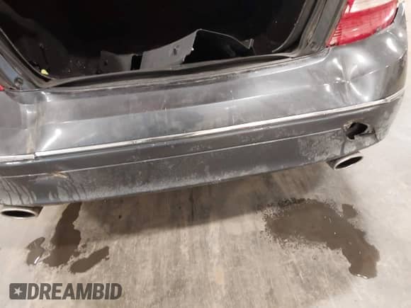 2010 Mercedes-Benz C 300 Sport с VIN WDDGF8BB6AR122164, выставлен на аукционе IAAI как лот 42026446 с пробегом 130 229 миль миль и . История ставок и продаж доступна на DreamBid. Изображение 6.