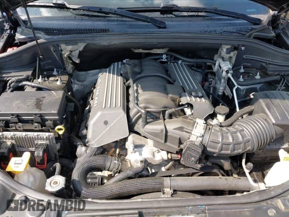 2014 Jeep Grand Cherokee SRT-8 z VIN 1C4RJFDJ2EC174412, wystawiony jako IAAI lot #42116541 z przebiegiem 124 693 mil mil oraz . Historia ofert i sprzedaży dostępna na DreamBid. Obrazek 10.