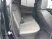 2024 Chevrolet Colorado 4WD ZR2 z VIN 1GCPTFEKXR1317228, wystawiony jako IAAI lot #42180742 z przebiegiem 3 141 mil mil oraz . Historia ofert i sprzedaży dostępna na DreamBid. Obrazek 8.