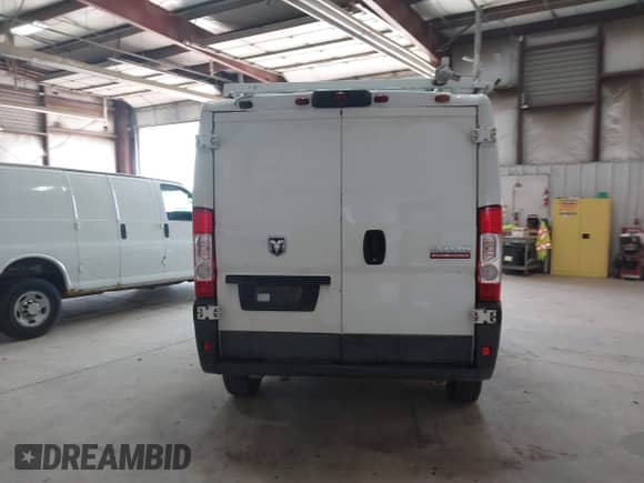 2017 Ram ProMaster Cargo with VIN 3C6TRVAG8HE532635, listed as a IAAI auction lot 42690145 with 154,925 mi miles and . Bid and sale history available at DreamBid. Image 16.