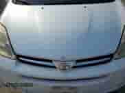 2004 Toyota Sienna XLE z VIN 5TDBA22C74S018541, wystawiony jako Copart lot #82137955 z przebiegiem 160 277 mil mil oraz Szkoda całkowita • Salvage title. Historia ofert i sprzedaży dostępna na DreamBid. Obrazek 12.