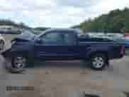 2012 Toyota Tacoma z VIN 5TFUU4EN3CX035886, wystawiony jako IAAI lot #43383724 z przebiegiem 210 477 mil mil oraz . Historia ofert i sprzedaży dostępna na DreamBid. Obrazek 14.